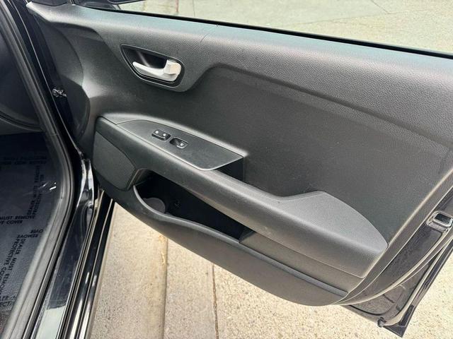 Photo of 2018 Aurora Black Kia Rio