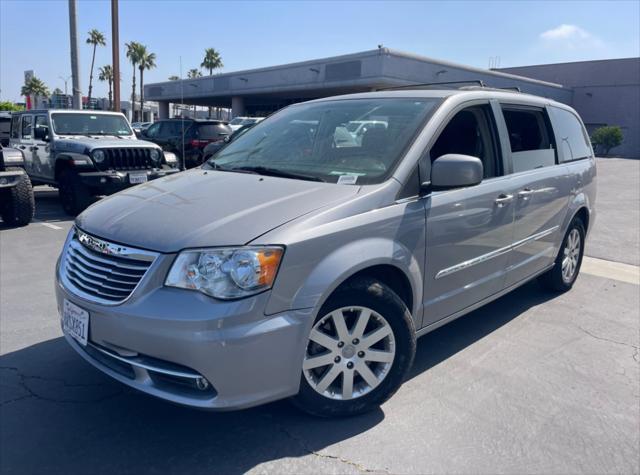 2016 Chrysler Town & Country