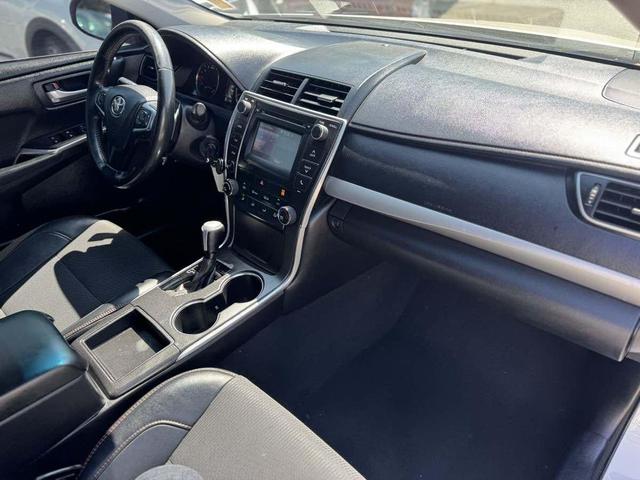 Photo of 2016  Toyota Camry
