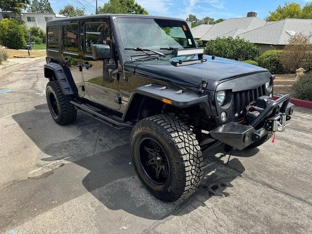 Photo of 2015 Black Clearcoat Jeep Wrangler Unlimited