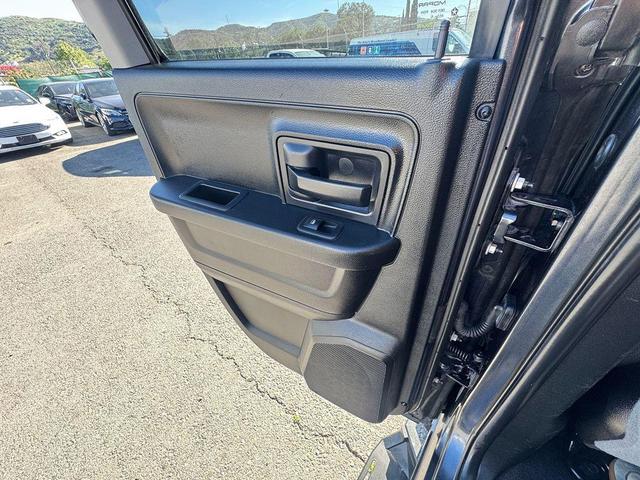 Photo of 2017 Maximum Steel Metallic Clearcoat RAM 1500