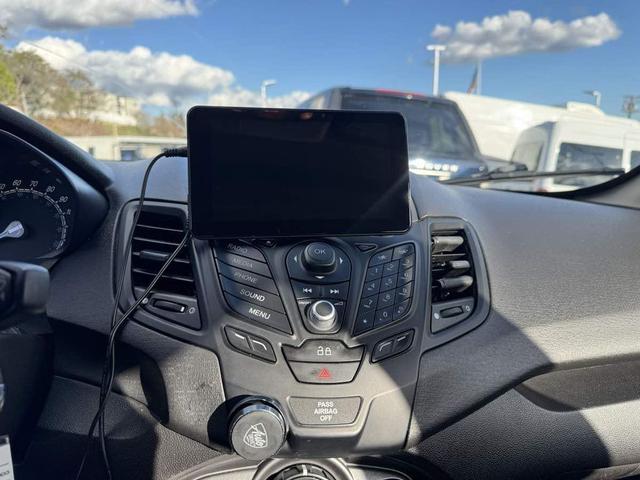 Photo of 2015  Ford Fiesta