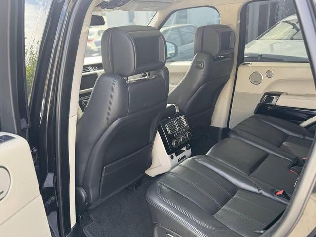 Photo of 2013 Black Land Rover Range Rover