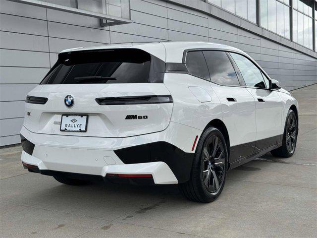 Photo of 2024 Alpine White BMW iX
