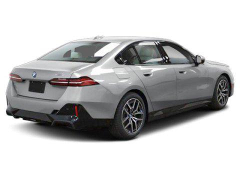 Photo of 2025 Mineral White Metallic BMW i5