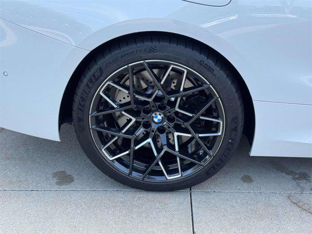 Photo of 2024 Alpine White BMW M8