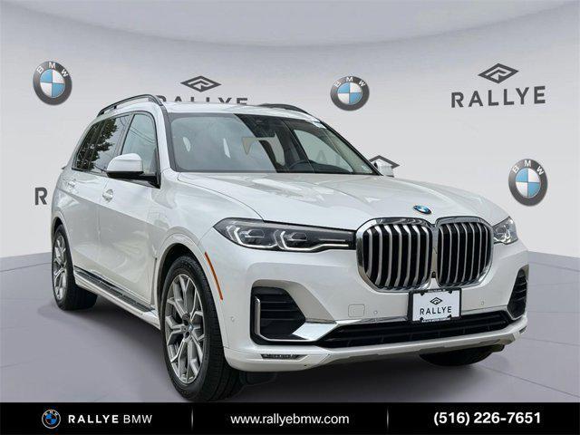 2022 BMW X7