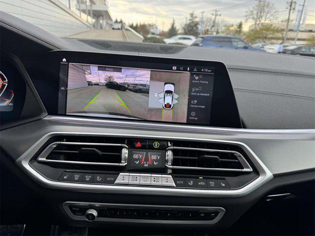 Photo of 2023 Alpine White BMW X6