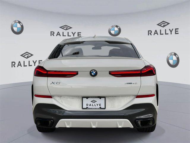 Photo of 2023 Alpine White BMW X6