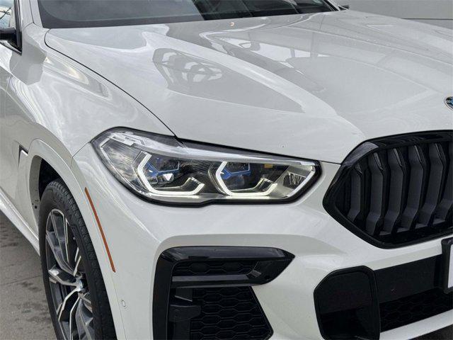 Photo of 2023 Alpine White BMW X6