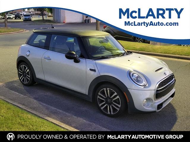 Photo of 2019 White Silver Metallic MINI Hardtop