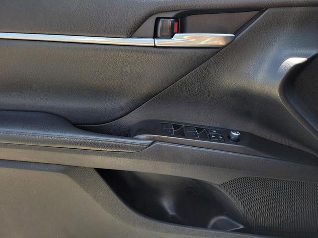 Photo of 2023 Silver Toyota Camry