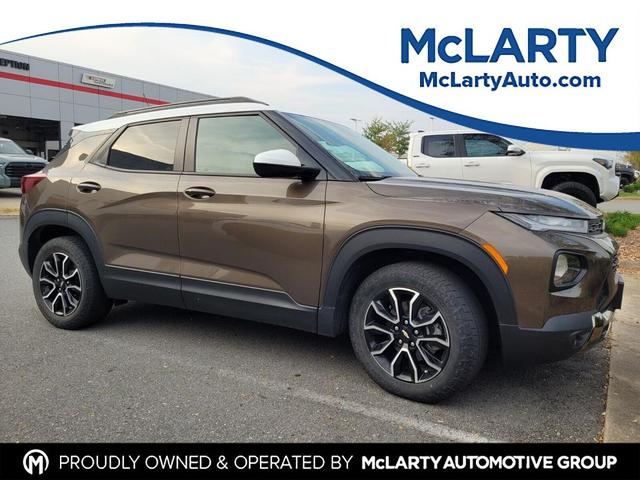 Photo of 2022 Zeus Bronze Metallic Chevrolet Trailblazer