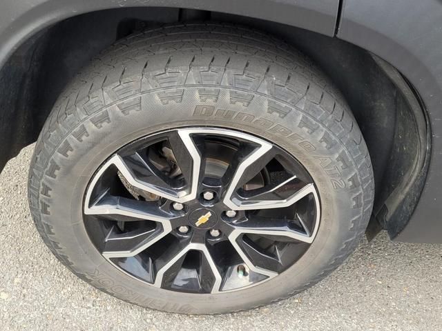 Photo of 2022 Zeus Bronze Metallic Chevrolet Trailblazer
