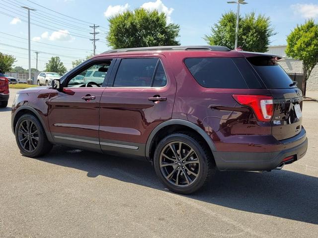 Photo of 2018 Burgundy Ford Explorer