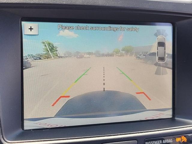 Photo of 2018 Burgundy Ford Explorer