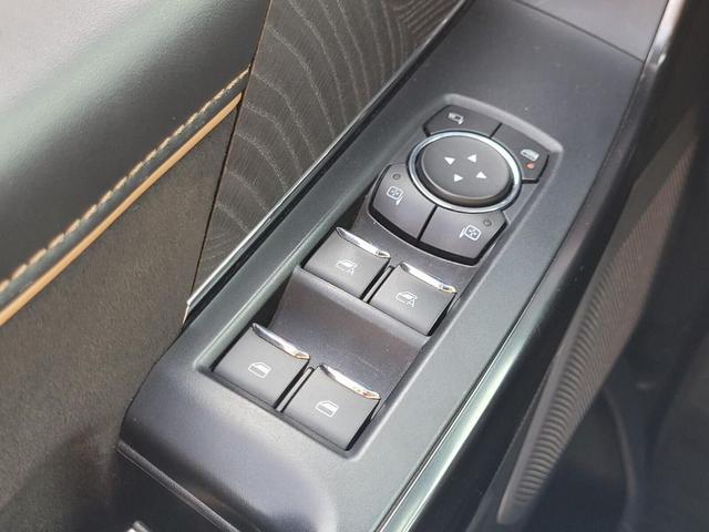 Photo of 2021 Star White Metallic Tri-Coat Ford F-150