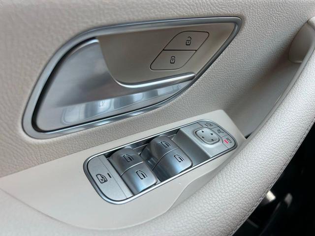 Photo of 2021 Selenite Grey Metallic Mercedes-Benz GLE 350