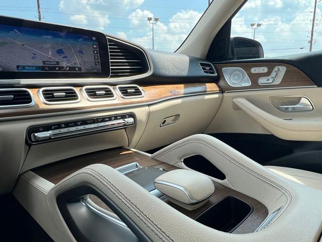 Photo of 2021 Selenite Grey Metallic Mercedes-Benz GLE 350