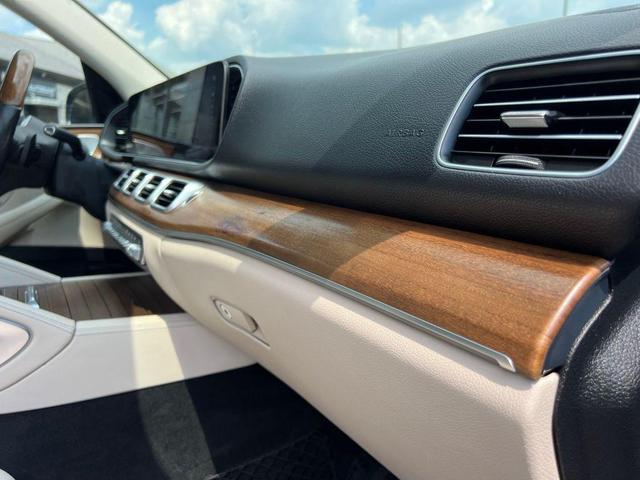 Photo of 2021 Selenite Grey Metallic Mercedes-Benz GLE 350