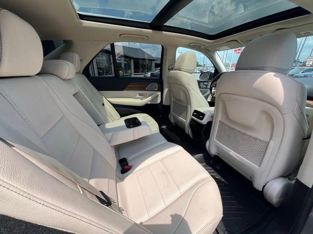 Photo of 2021 Selenite Grey Metallic Mercedes-Benz GLE 350