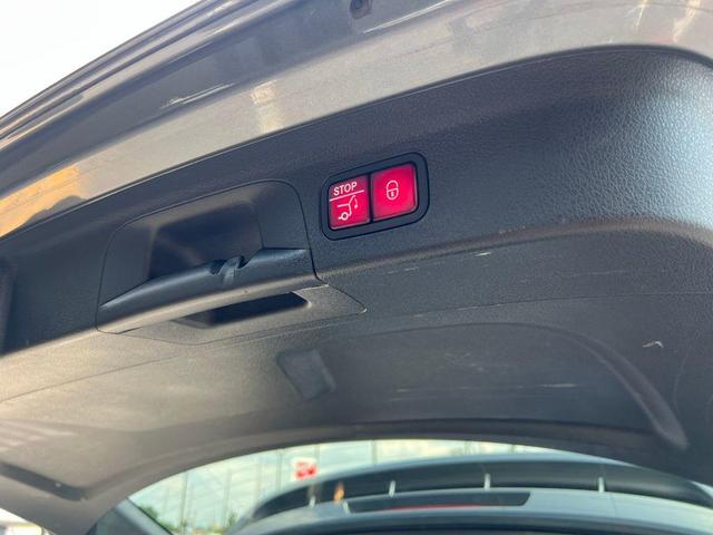 Photo of 2021 Selenite Grey Metallic Mercedes-Benz GLE 350