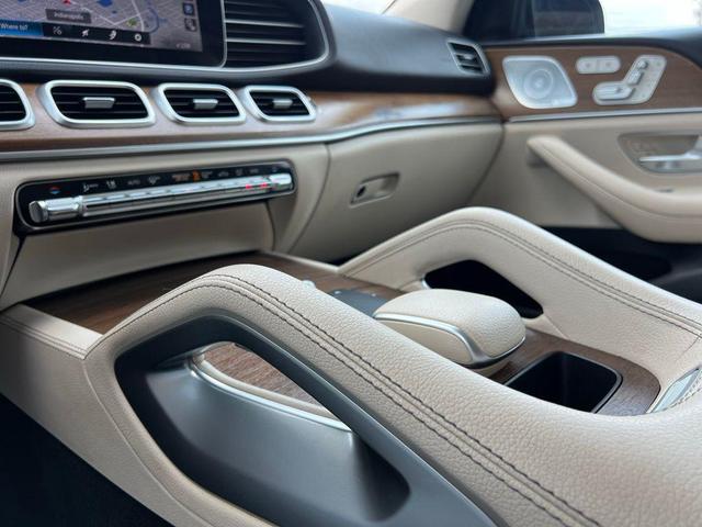 Photo of 2021 Selenite Grey Metallic Mercedes-Benz GLE 350
