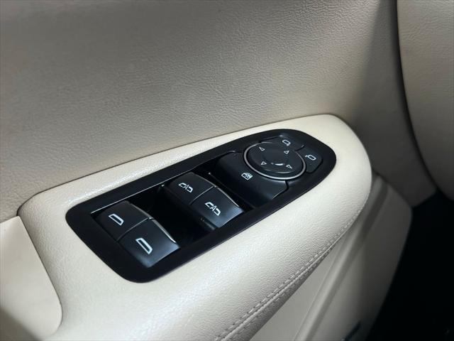 Photo of 2018 Harbor Blue Metallic Cadillac XT5