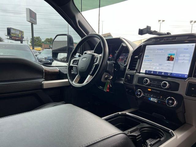 Photo of 2022 Blue Ford F-250