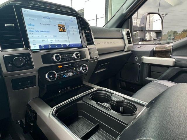 Photo of 2022 Blue Ford F-250