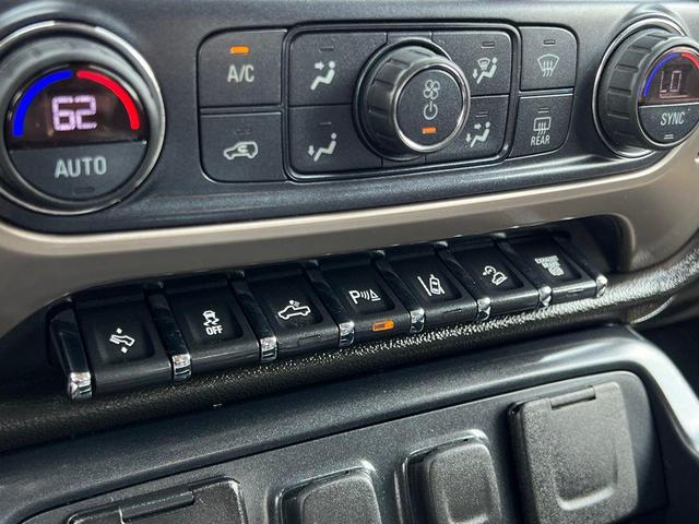 Photo of 2018 Summit White GMC Sierra 3500