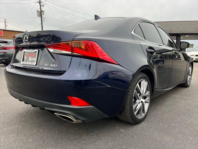 Photo of 2018 Black Lexus IS 300
