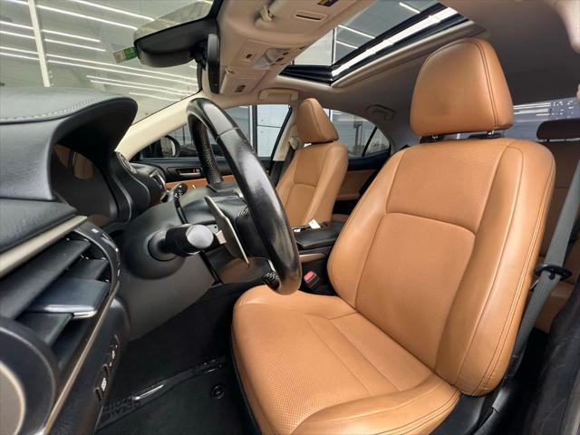 Photo of 2018 Black Lexus IS 300