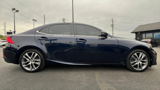 Photo of 2018 Black Lexus IS 300