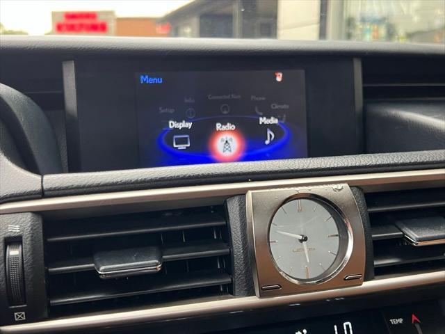 Photo of 2018 Black Lexus IS 300