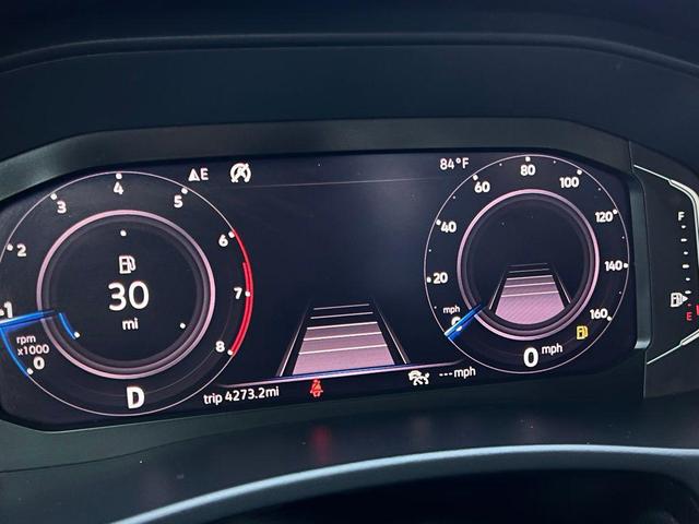 Photo of 2021 Racing Green Metallic Volkswagen Atlas