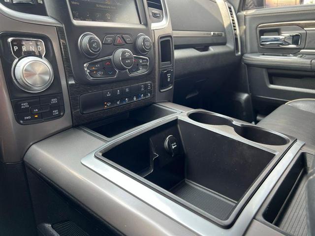 Photo of 2015 Granite Crystal Metallic Clearcoat RAM 1500