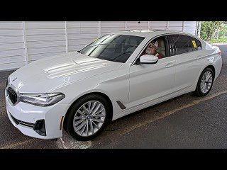 2021 BMW 530