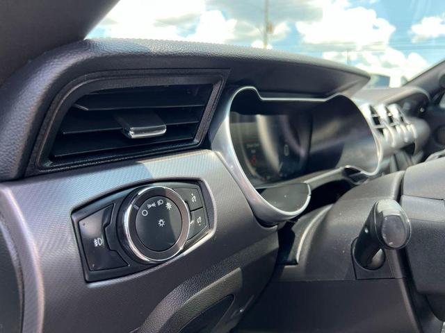 Photo of 2019 Magnetic Ford Mustang
