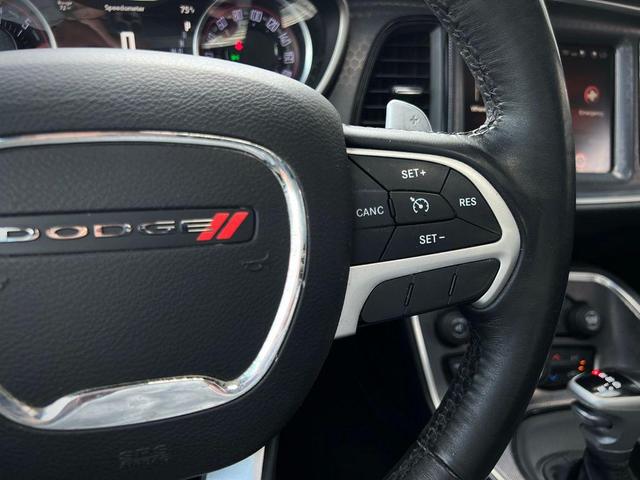 Photo of 2016 Torred Clearcoat Dodge Challenger