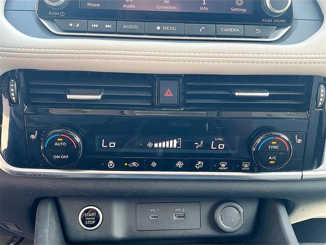 Photo of 2022 Caspian Blue Metallic Nissan Rogue