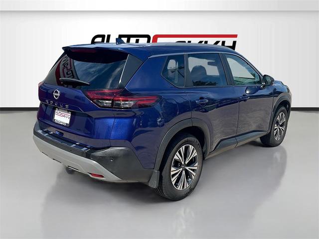 Photo of 2022 Caspian Blue Metallic Nissan Rogue