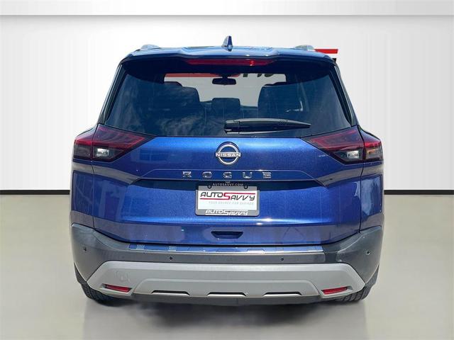 Photo of 2022 Caspian Blue Metallic Nissan Rogue