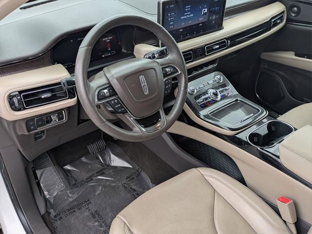 Photo of 2022 Pristine White Metallic Tri-Coat Lincoln Nautilus