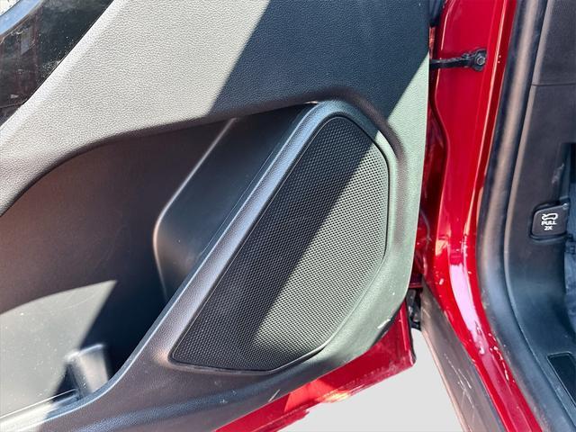 Photo of 2023 Rapid Red Metallic Tinted Clearcoat Ford Explorer