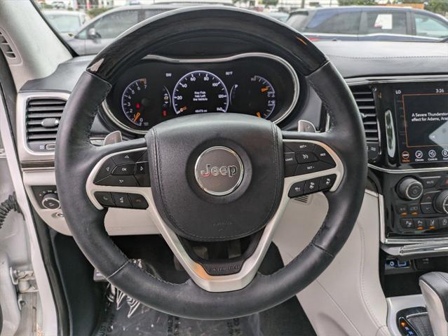 Photo of 2021 Ivory 3-Coat Jeep Grand Cherokee
