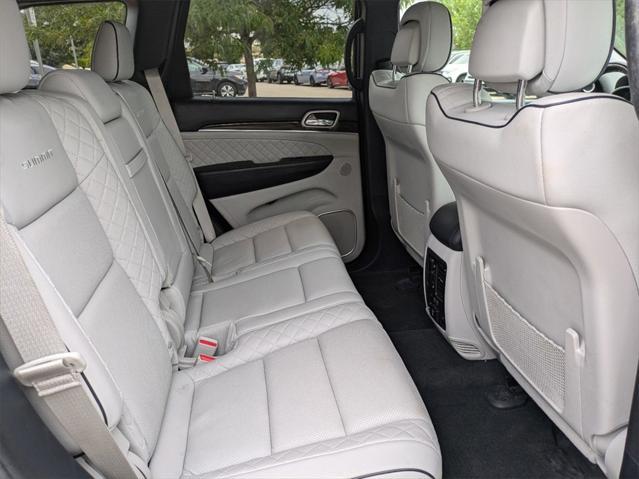 Photo of 2021 Ivory 3-Coat Jeep Grand Cherokee