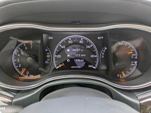 Photo of 2021 Ivory 3-Coat Jeep Grand Cherokee