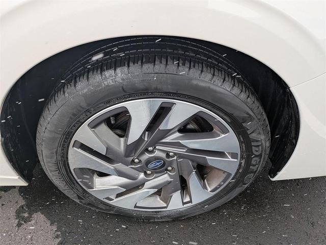 Photo of 2024 Crystal White Pearl Subaru Legacy