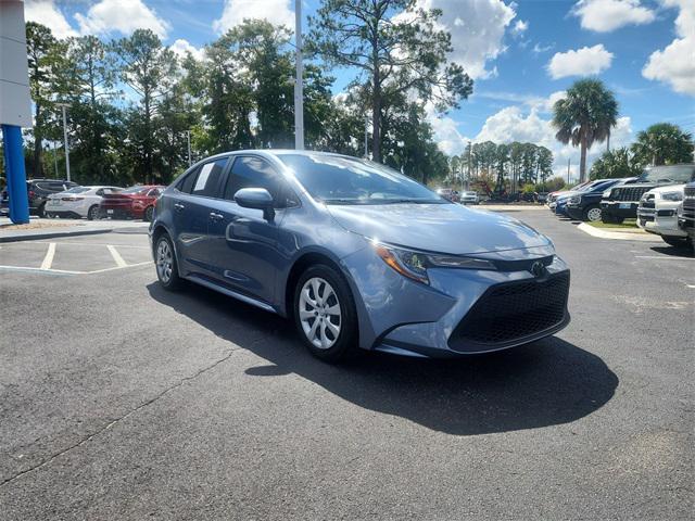 Photo of 2022 Celestite w/Black Sand Pearl Roof Toyota Corolla